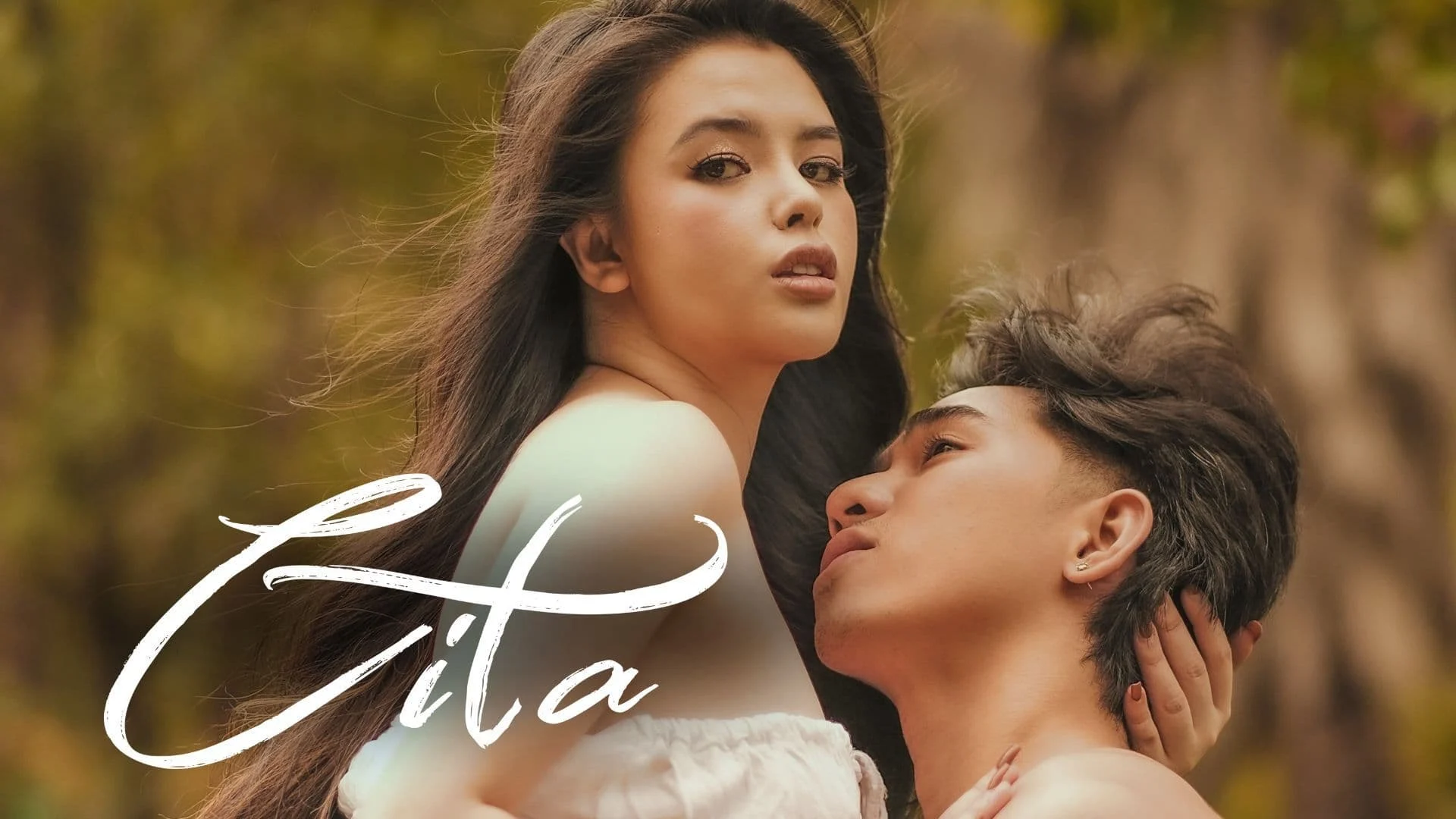 Dâm Phụ Cita Full