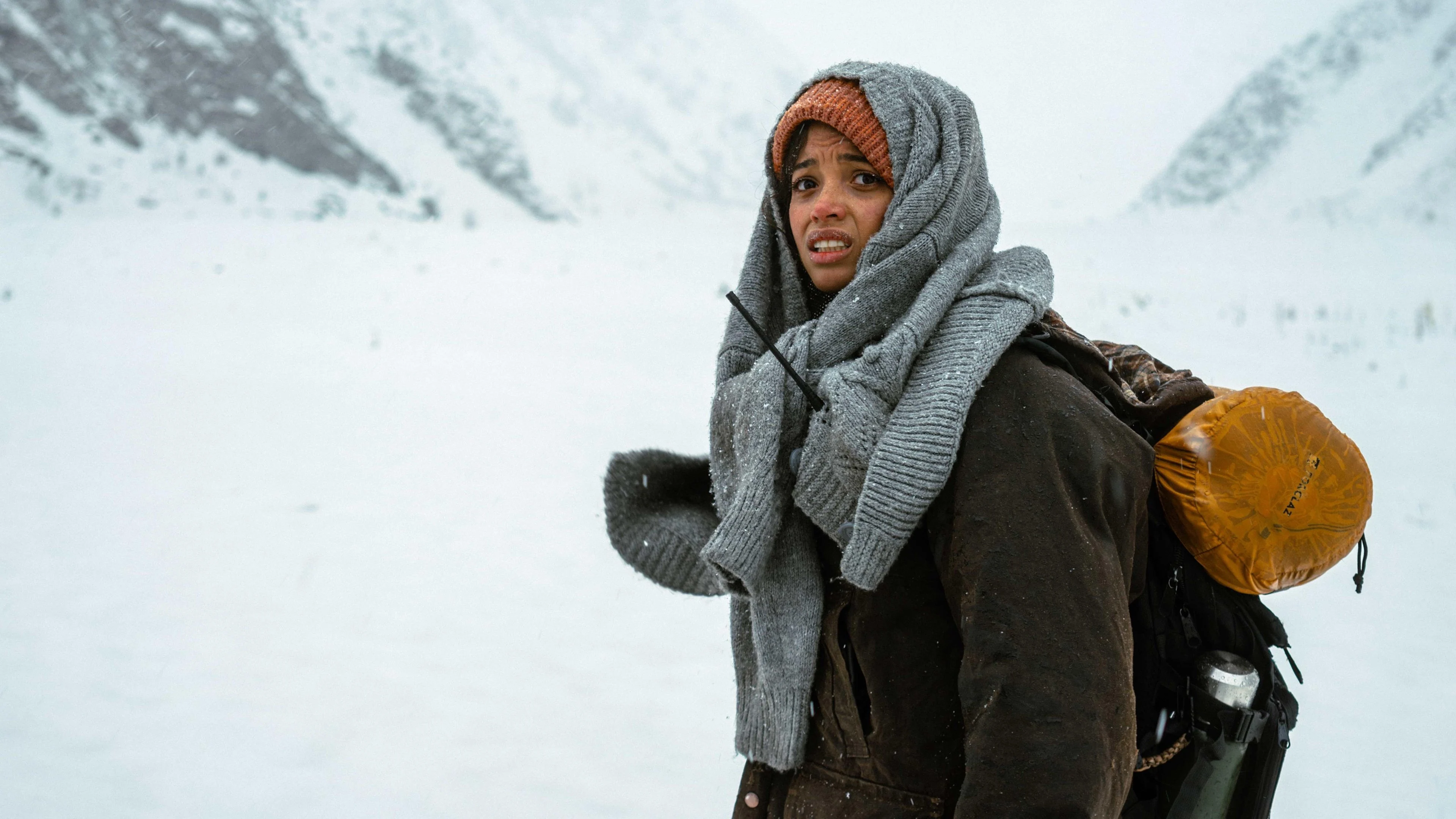 Kẻ Ngụ Cư Full